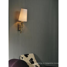 Lámpara de pared de cabecera decorativa de cobre elegante de la tela (1087W1)